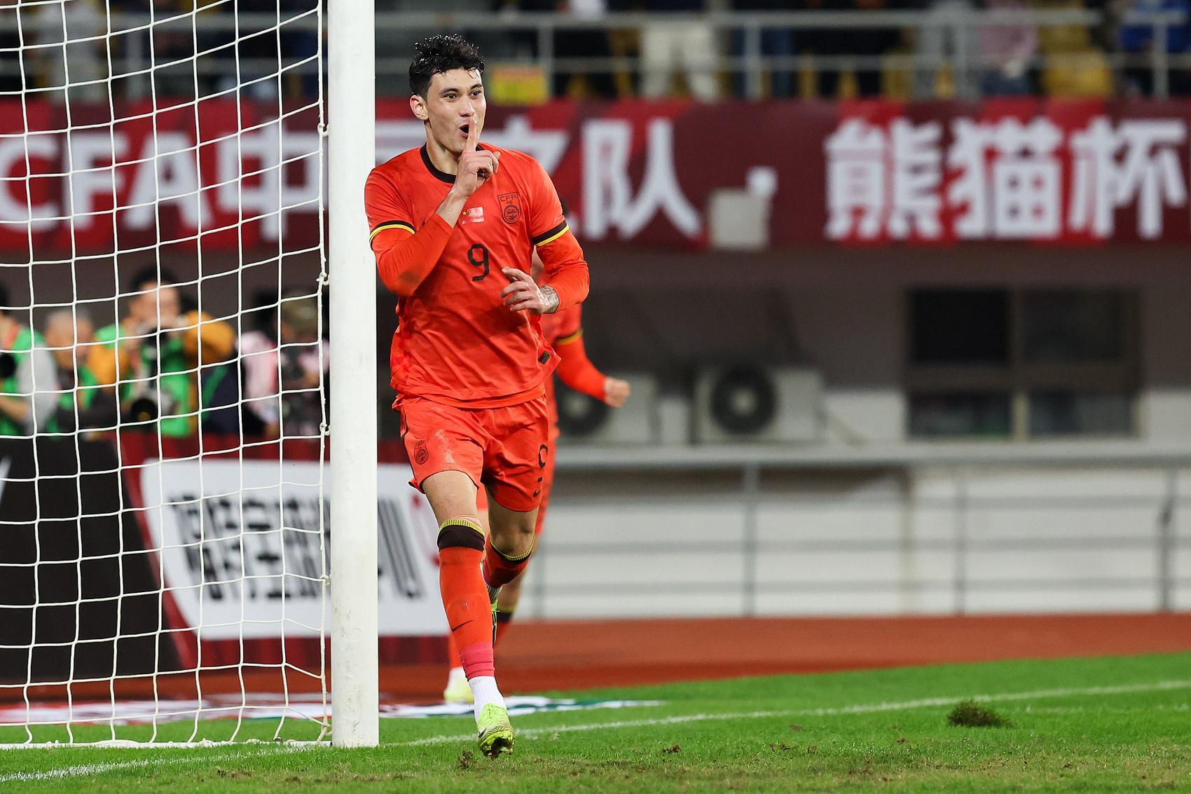 开云app下载-22岁当红国脚拜合拉木，接近加盟成都蓉城，或产生高价转会费