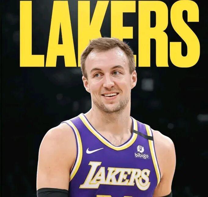 开云app下载-老詹旁边又来了一个神射手！！